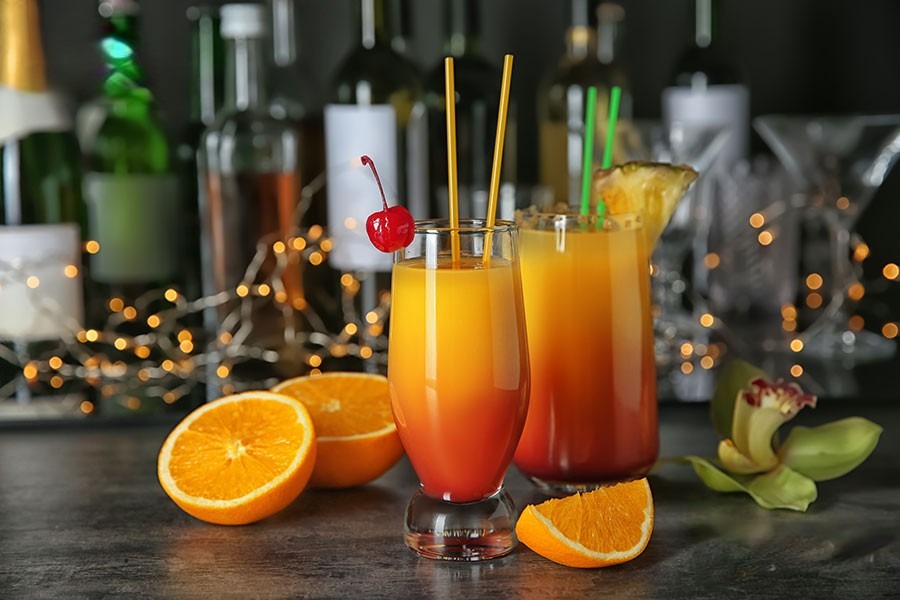 Tiệc cocktail là gì? cách tổ chức tiệc cocktail phù hợp cho đám cưới