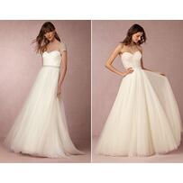 9 kiểu váy cưới phù hợp với đám cưới theo phong cách bãi biển