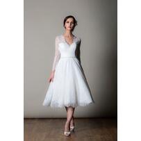 13 chiếc váy cưới ngắn dành cho cô dâu yêu thích sự mới mẻ