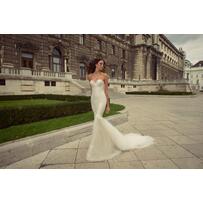 9 kiểu đường viền cổ áo cưới giúp tôn dáng mọi cô dâu