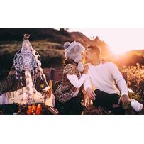 Ảnh cưới của uyên ương tìm thấy nhau ở hàng... thịt nướng