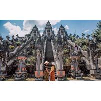 Ảnh cưới ở Bali của cặp nên duyên nhờ 'bà mối' facebook