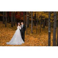 Ảnh cưới tựa thước phim tình cảm trong mùa lá đỏ Hàn Quốc