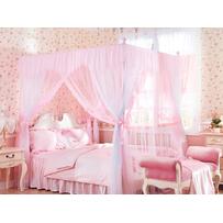 Gợi ý cách trang trí phòng cưới với màn khung đẹp tựa cổ tích Gợi ý cách trang trí phòng cưới với màn khung đẹp tựa cổ tích