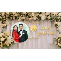 Không gian lễ cưới tràn ngập những cành hồng của Sara Lưu Không gian lễ cưới tràn ngập những cành hồng của Sara Lưu