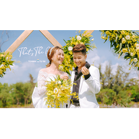 Lễ ceremony của đạo diễn triệu view Yun Bin và ca sĩ Tú Tri Lễ ceremony của đạo diễn triệu view Yun Bin và ca sĩ Tú Tri