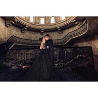 Những bộ váy cưới màu đen ma mị nhưng đẹp đến ngỡ ngàng