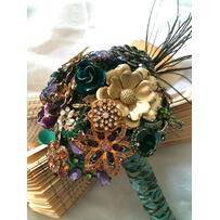 Độc đáo những bó hoa cưới kim loại dành cho cô dâu