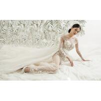 Á hậu Thùy Dung gợi ý váy cưới phong cách châu Âu