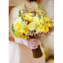 Hoa cưới cầm tay cho cô dâu