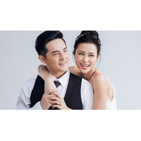Những lần Đông Nhi - Ông Cao Thắng hóa thành cô dâu chú rể Những lần Đông Nhi - Ông Cao Thắng hóa thành cô dâu chú rể