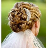 Tóc cưới mới lạ và đẹp dành cho cô dâu nổi bật trong ngày cưới