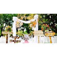 6 kiểu trang trí sân khấu đám cưới ấn tượng mùa Thu-Đông 6 kiểu trang trí sân khấu đám cưới ấn tượng mùa Thu-Đông
