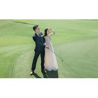 Uyên ương TP HCM chụp ảnh cưới có '1-0-2' ở sân golf