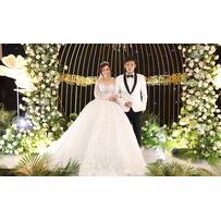 Vũ Ngọc Ánh diện 3 váy cưới lấy cảm hứng từ hoàng gia châu Âu