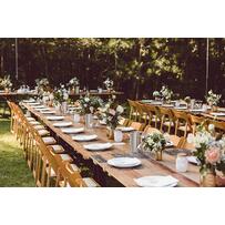 Ý tưởng trang trí đĩa ăn của khách mời theo phong cách tiệc