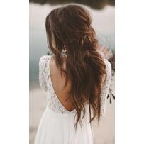 10 kiểu tóc đẹp mê mẩn giúp cô dâu tỏa sáng