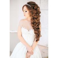 20 kiểu tóc cô dâu đẹp và lộng lẫy nhất cho mùa cưới