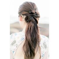 Những ý tưởng kiểu tóc đẹp và phụ kiện tóc cho cô dâu trong ngày cưới