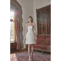 Thuê váy cưới - cô dâu cần lưu ý những gì?