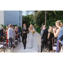 Làm destination wedding có tốn kém không? Làm destination wedding có tốn kém không?